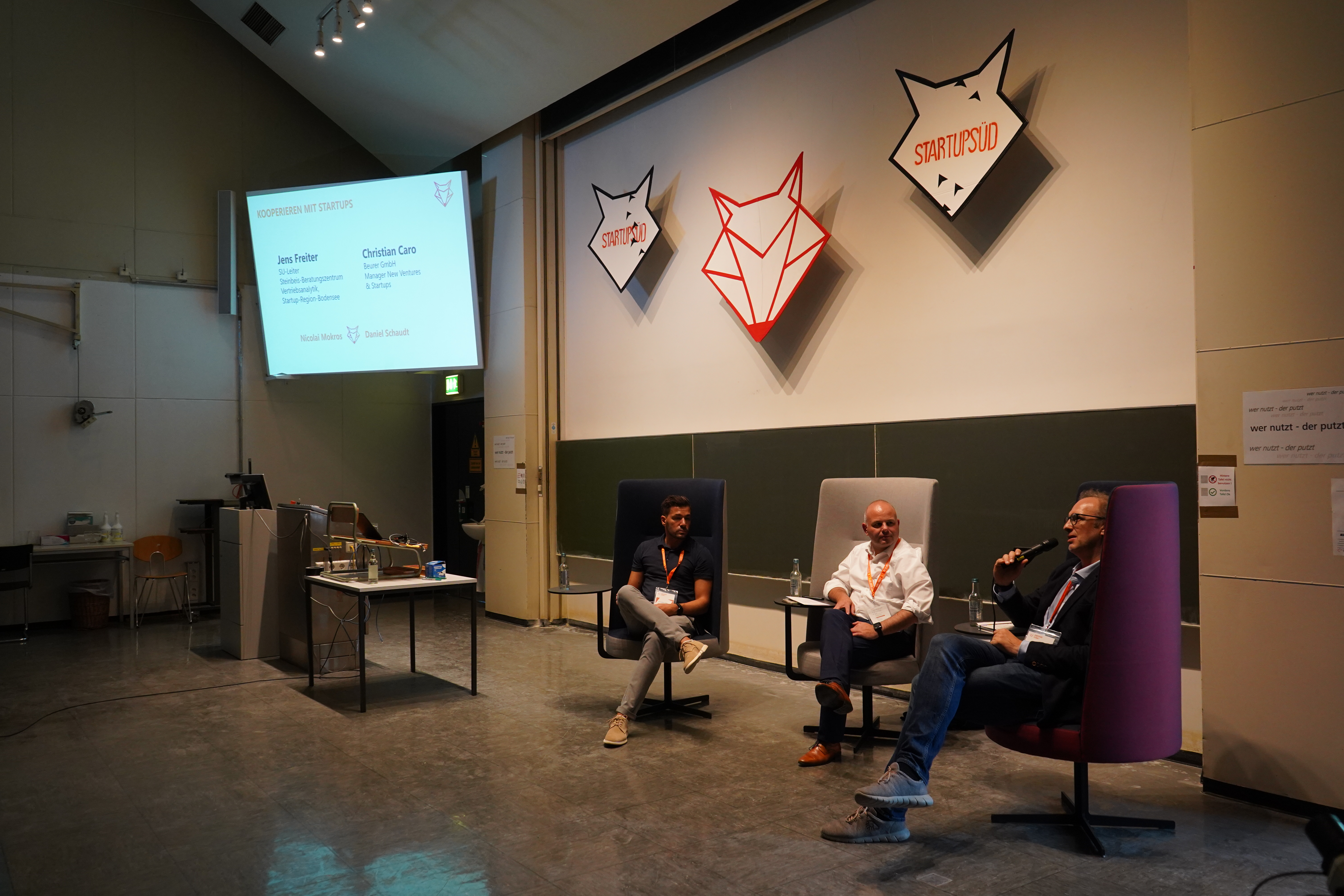 Diskussionsrunde beim StartupSÜD Summit