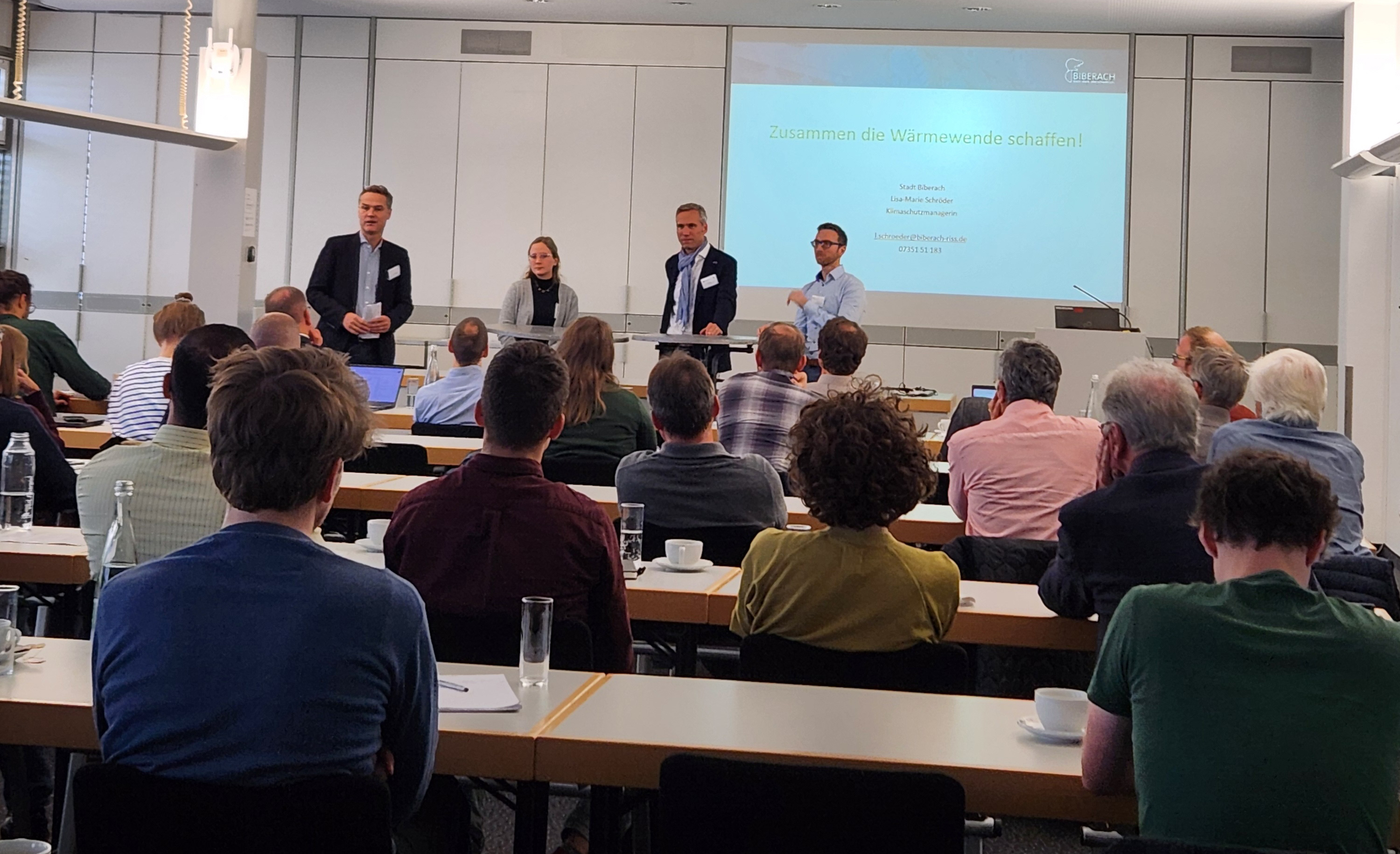 Podiumsdiskussion IWAES