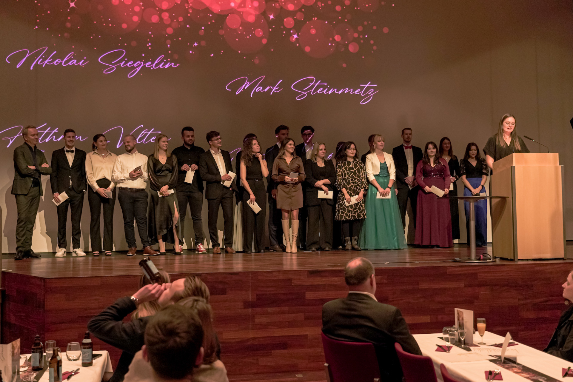 Absolvent*innenball 2022