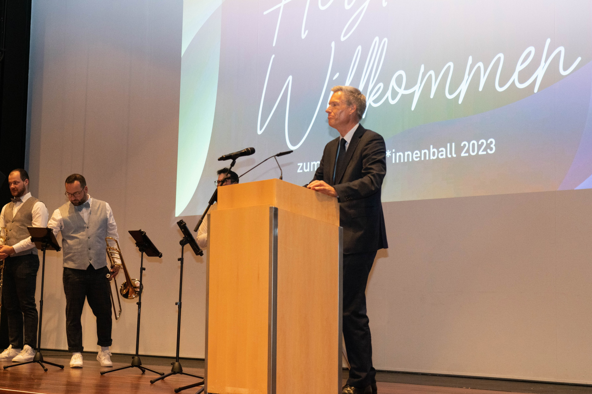 Prof. Matthias Bahr auf Bühne