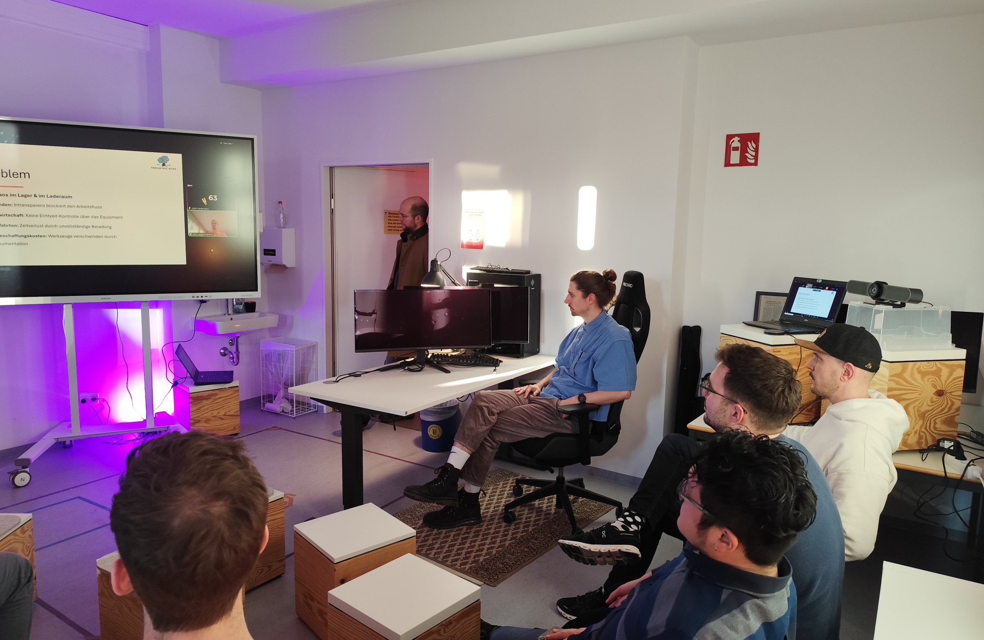 Public Viewing Asap BW