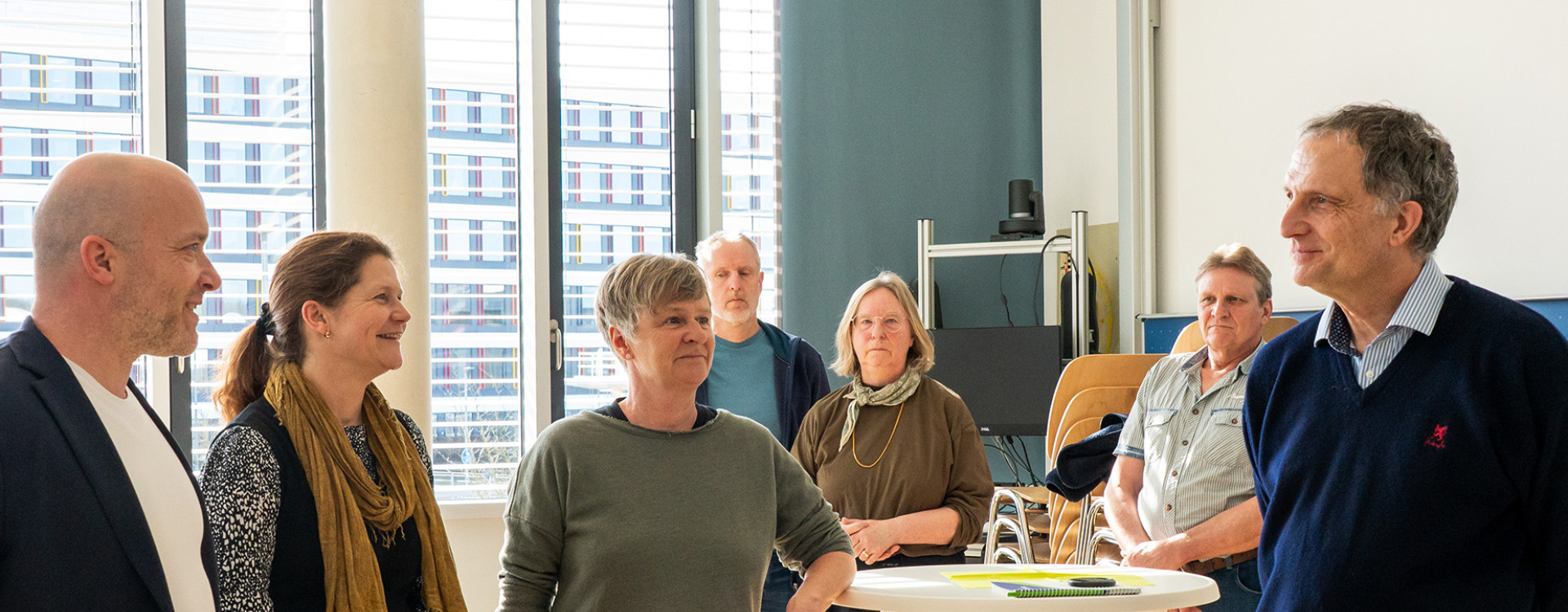 Prof. Dr. Jürgen Hannemann wird im Kolleg*innenkreis verabschiedet