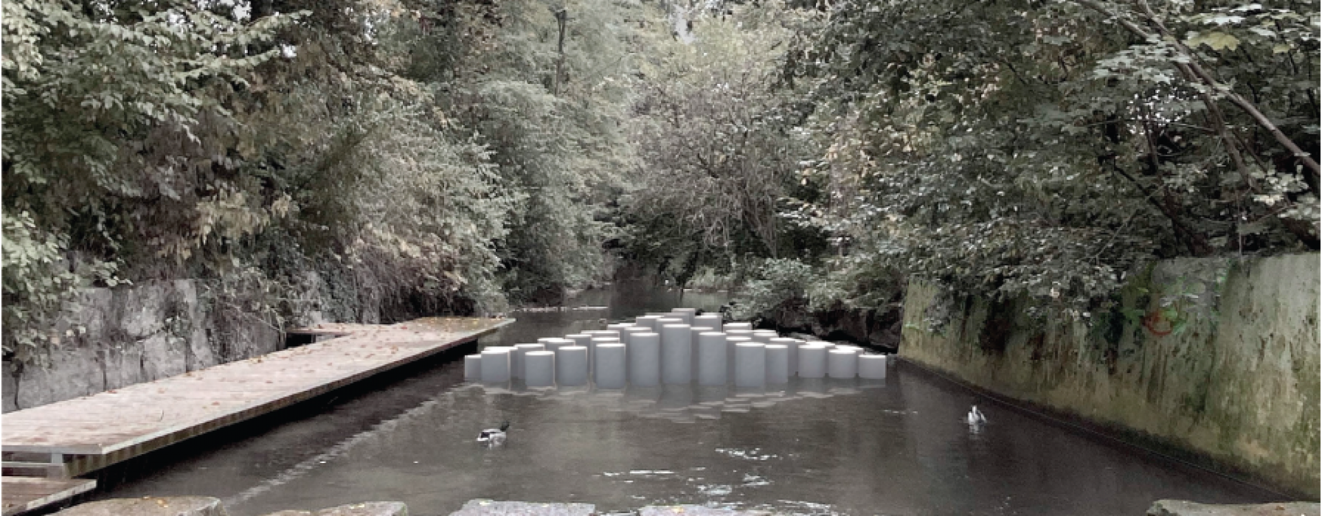 Steinweg Bach mit Gedenkarchitektur