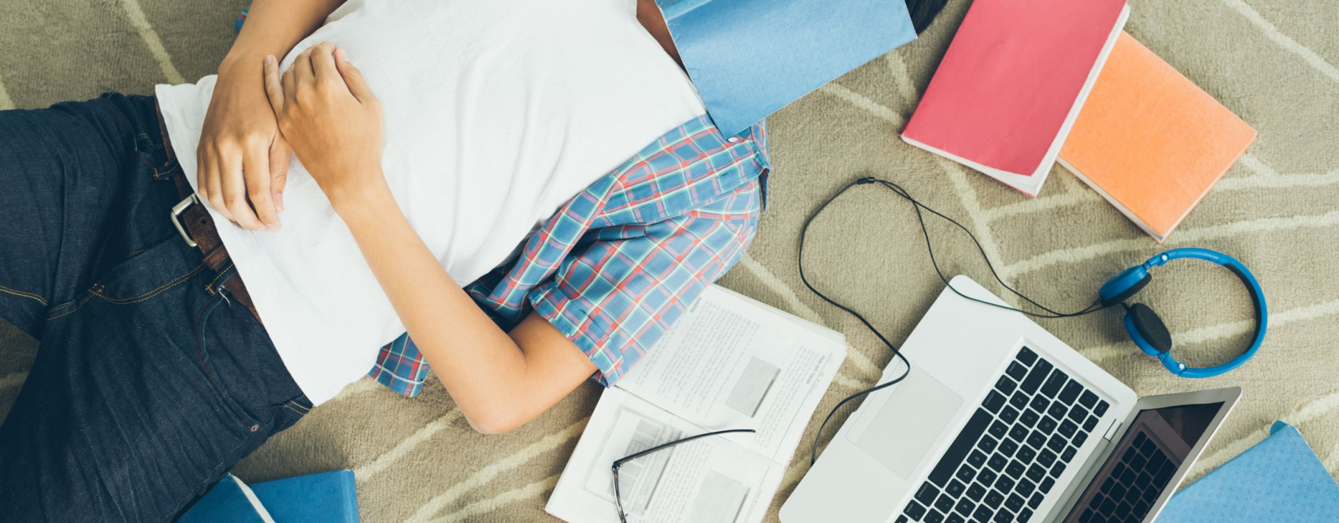 IBiT Studie Corona Shuttstock