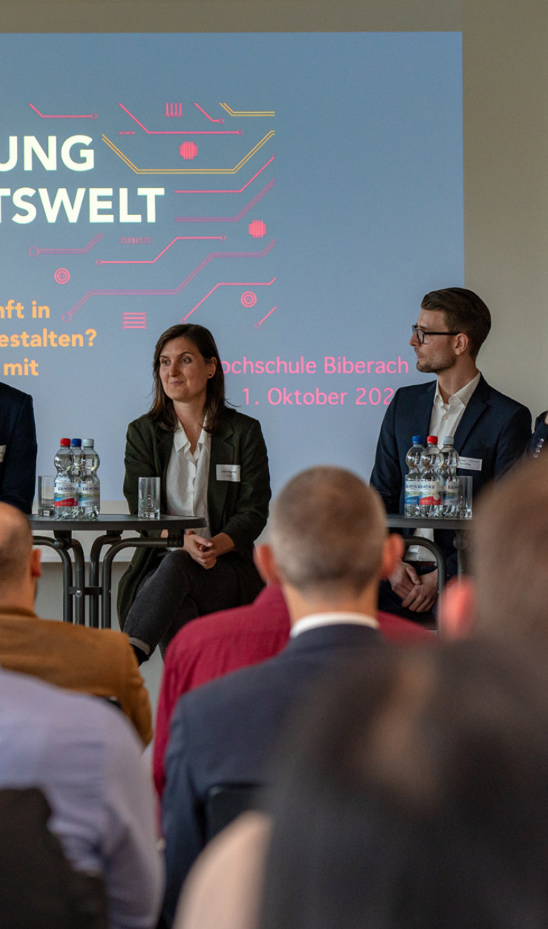 AI Connect - Podiumsdiskussion