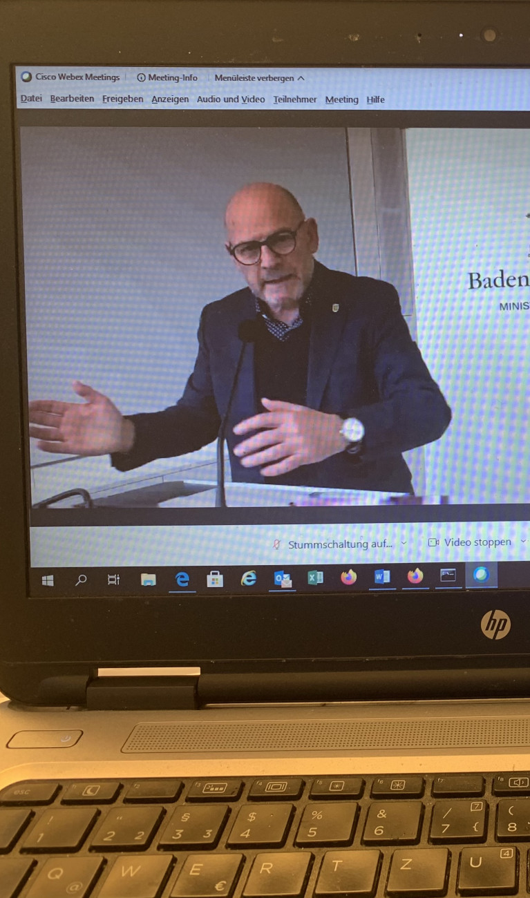 Minister Herrmann bei "Virtuelle Akademie 6"