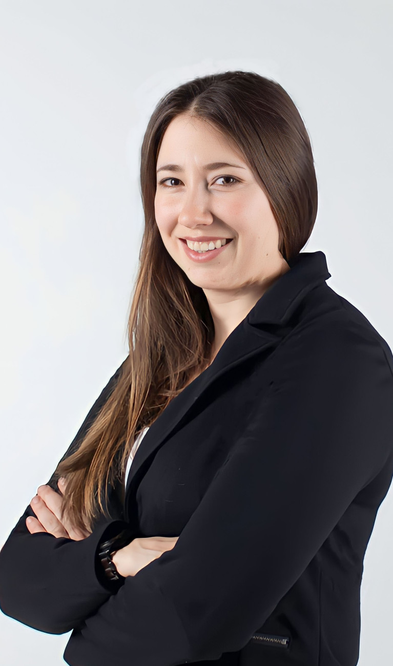 Meet your Lecturer Sarah Dreher