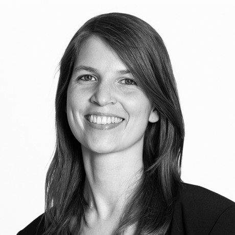 Lena Harsch Porträt schwarz weiß