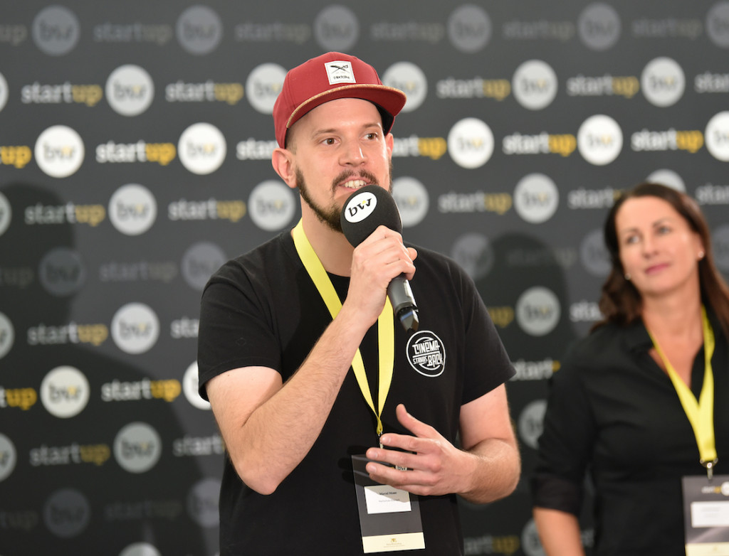 Marcel Moser während des Pitch zum Wettbewerb Gründungsfreundliche Kommune in Stuttgart