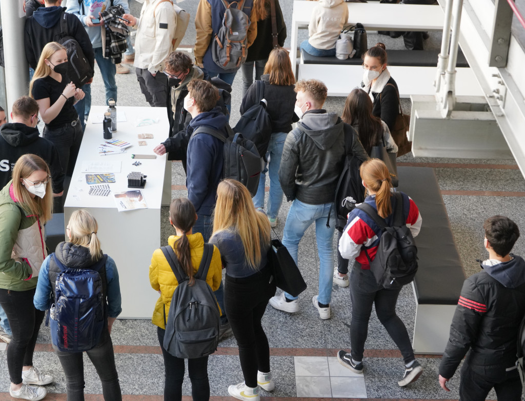 Andrang beim Markt der Möglichkeiten