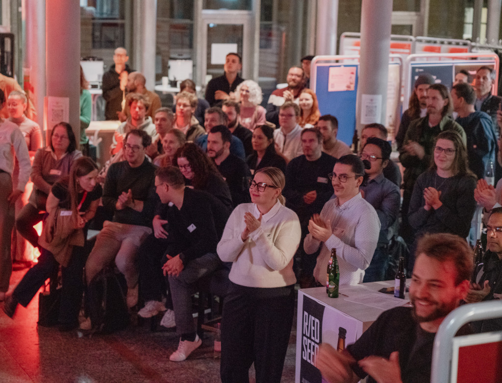 Publikum der Startup Night #13