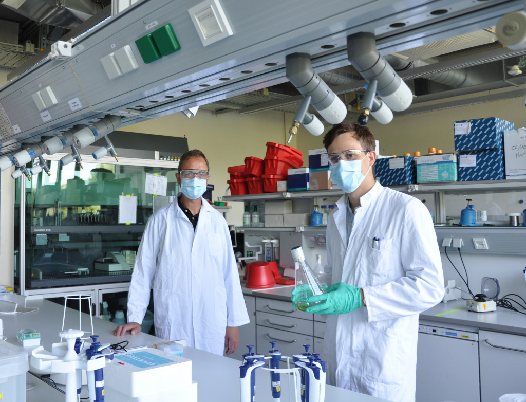 Labor Biotechnologie Mundschutz